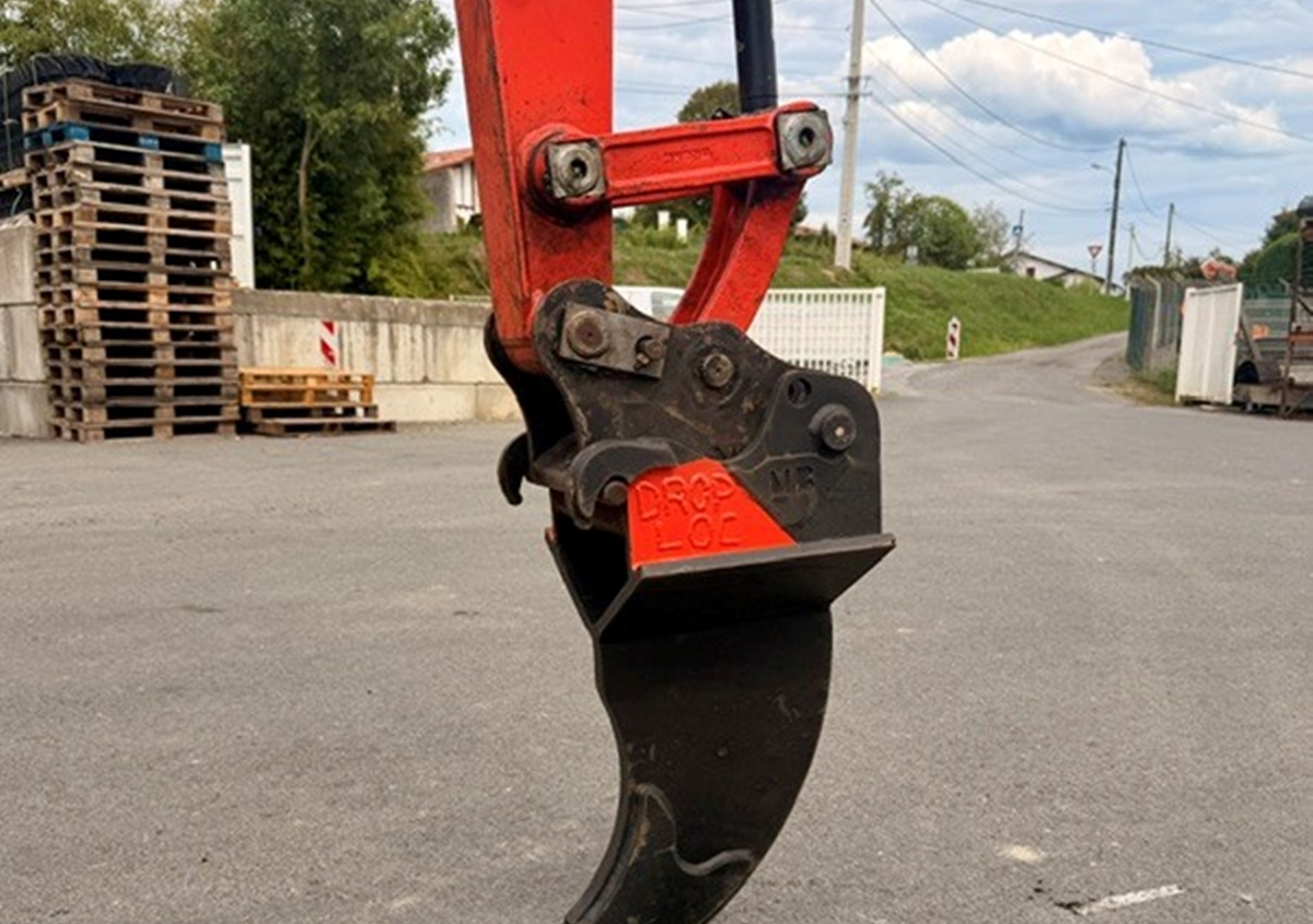 Mini-Pelle BLANCHARD DENT DEROCTAGE 1T5 A 3T5T